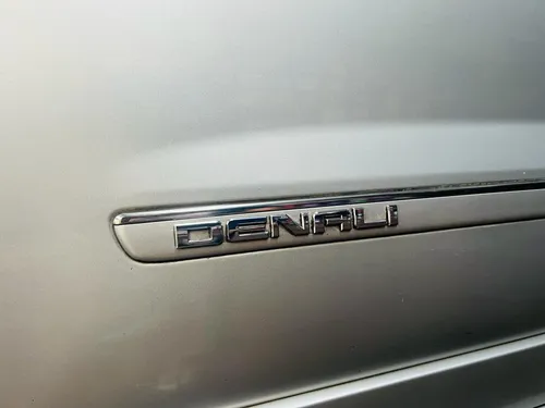 GMC Acadia DENALI