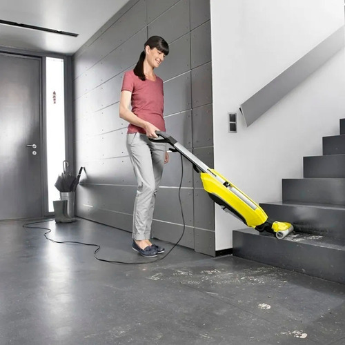 Fregadora De Pisos Con Rodillos Fc 5 Karcher