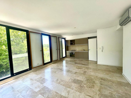 Departamento 3 Amb- Av Libertador 13300 Martinez