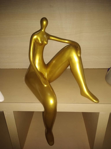 Imagen 5 de 6 de Escultura Ceramica Mujer Piernona Sentada