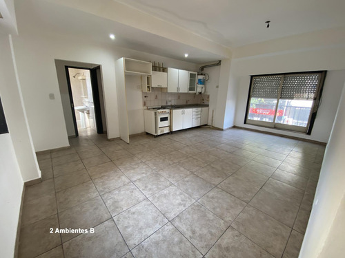 Venta De Edificio Y 2 Locales Sobre Calle Machado Al 600, Morón