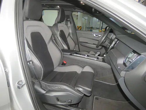 Volvo XC60 2.0 T5 Awd R-design