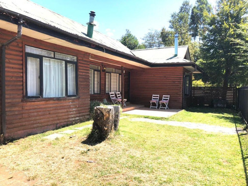 Gran Casa Y Dos Cabañas A Pasos Del Lago Calafquén...