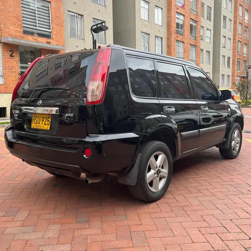 Nissan Xtrail 2.5 T31 Xtronic Cvt