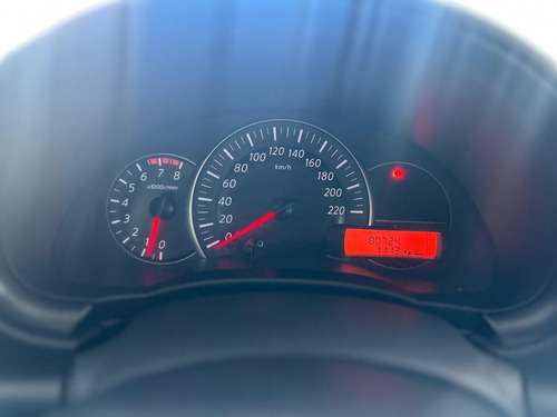Nissan Versa 1.0 12V FLEX V-DRIVE MANUAL