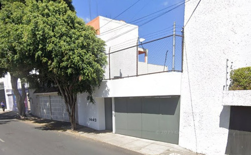 Casa En Venta, Recuperación Bancaria, Colonia Lomas De Las Águilas, Alcaldía Álvaro Obregón, Cdmx Ln*