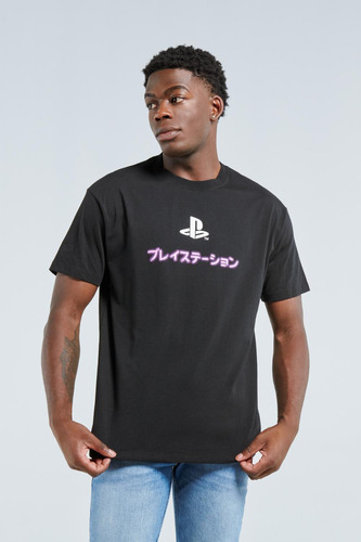 Camiseta Negra Oversize Con Diseños De Playstation Y Cuello