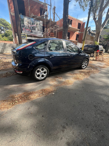 Ford Focus 2 2.0 Ghia Mt