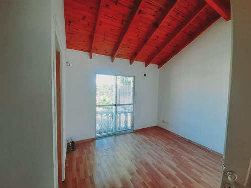 Ph 4 Amb Con Cochera Y Patio En Venta