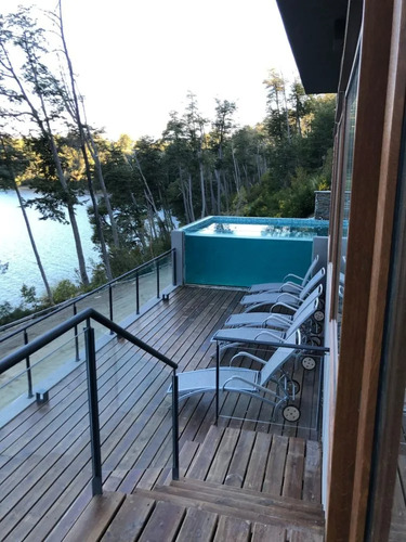 Alquiler De Casa En Barrio Dos Lagos, Villa La Angostura