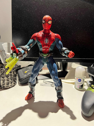 Spiderman Marvel Hasbro 2012 25cm Aprox