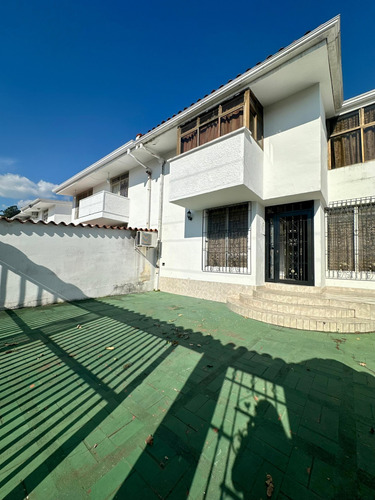 Casa En Venta Altos De Pirineos San Cristóbal Mg230