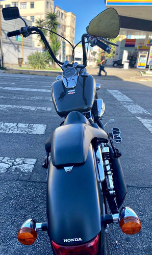 Imagem 8 de 10 de Shadow 750
