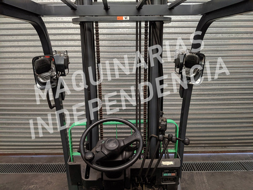 Imagen 9 de 11 de Autoelevador Eléctrico Toyota 2000 Kg Triciclo C/ Despl