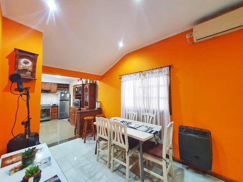 Imagen 3 de 30 de Venta Casa Para Dos Familias 5 Amb 198 M2 Valentin Alsina