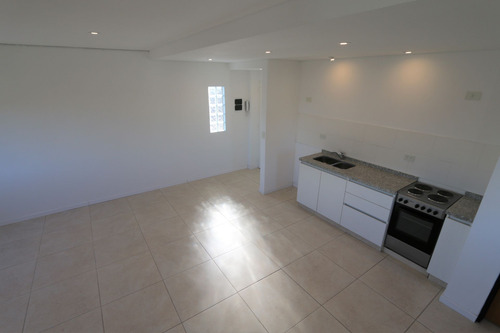 Venta Departamento Ph 2 Ambientes Caseros Terraza
