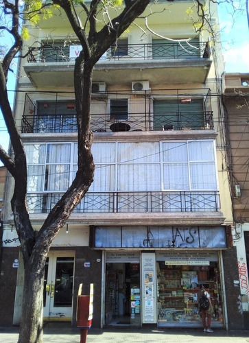 Imagen 3 de 17 de Venta De Departamento De Dos Dormitorios En Nuñez Muy Luminoso En Piso Alto