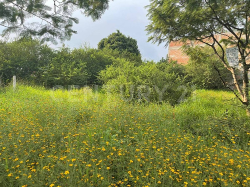 Terreno En Venta En Las Fuentes, Jiutepec, Morelos.