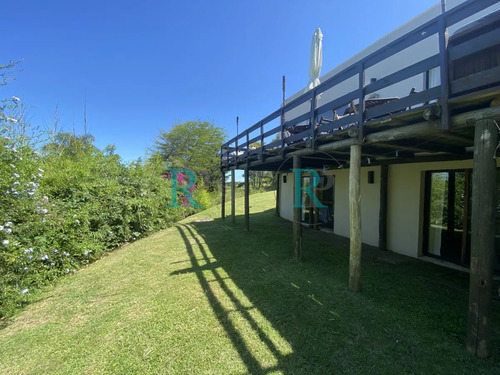 Punta Ballena Las Grutas