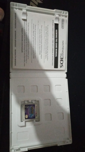 Pokemon Moon, En Buen Estado Con Su Caja Y Manual Original (Usado)