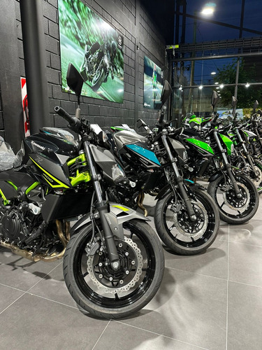 Kawasaki Z400 Abs 0km No Mt03, No Duke 390