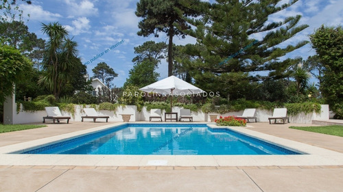 Casa De 6 Dormitorios En Lugano, Punta Del Este- Ref: 3515