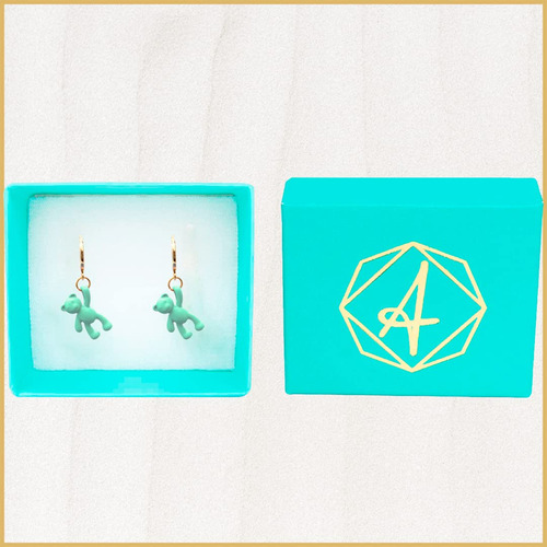 Par De Pendientes De Aro Con Forma De Oso
