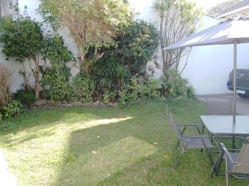 Imagen 6 de 30 de Casa 2 Plantas. Parque Avellaneda, Fernandez 1600. 250 M2