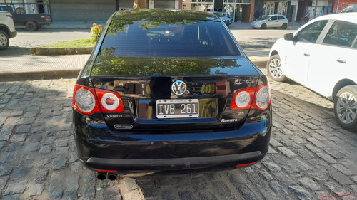 Volkswagen Vento 2.5 Luxury 170cv