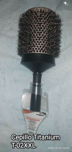 Imagen 4 de 7 de Cepillos Rucha Titanium Profesional