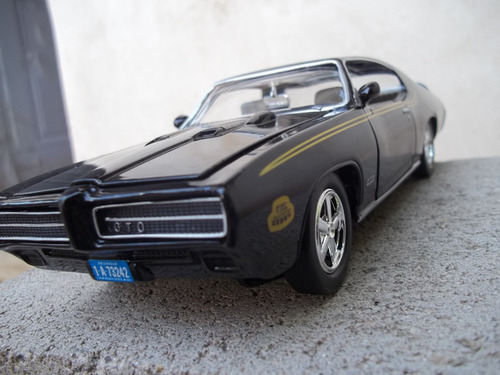 Pontiac Gto Judge 1969 1/24 Motormax Auto A Escala