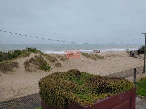 Departamento Frente Al Mar En Venta- Villa Gesell