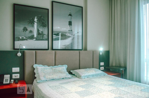 Apartamento Para Aluguel - Caminho Das Árvores, 1 Quarto, 46 - 893305382