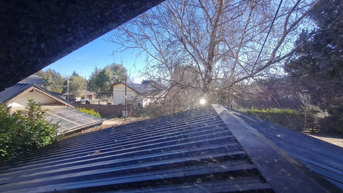 Imagen 13 de 17 de Venta De Casa Y Cabaña En Amplio Lote. Inversión. Bariloche.