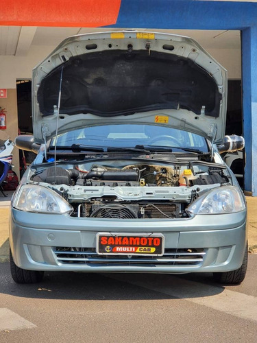 Imagem 10 de 12 de Chevrolet Corsa 1.8 Mpfi Sedan 8v Gasolina 4p Manual