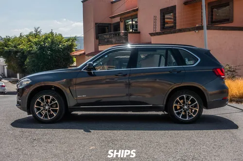 BMW X5 3.0 X5 Xdrive35ia Excellence . At