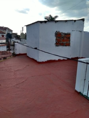 Imagen 7 de 8 de Casa Tipo Ph De 2 Amibentes En Venta - Ramos Mejia