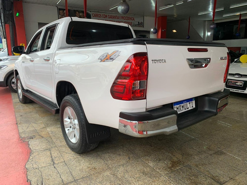 Toyota Hilux 2.8 Sr 4x4 Diesel Aut 2016