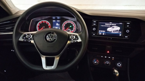 Imagen 13 de 15 de Volkswagen Jetta 2019 1.4t Comfortline Tiptronic