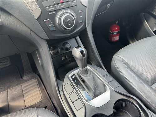 Hyundai Santa Fe 3.3 Mpfi 4x4 v6 270cv Gasolina 4p Automatico