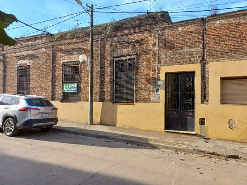 Casa En Capilla Del Señor Centro - Patrimonio Historico