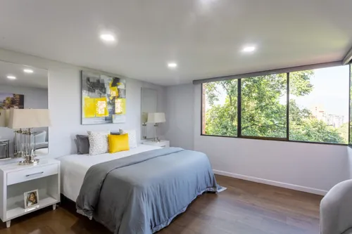 Apartamento En Venta En Loma De Los Balsos. Cod V21555