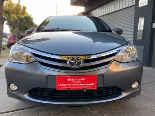 Imagen 2 de 11 de Toyota Etios Xls 5pts 2014