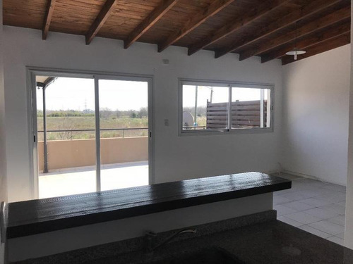 Imagen 4 de 22 de Excelente Departamento De 2 Amb Con Terraza