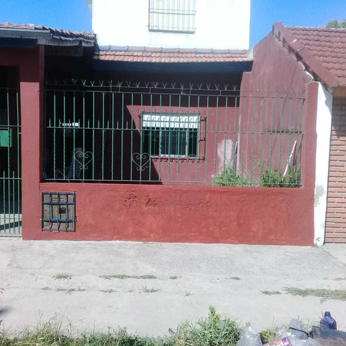 Casa En Venta (oportunidad Y Permuta ) 