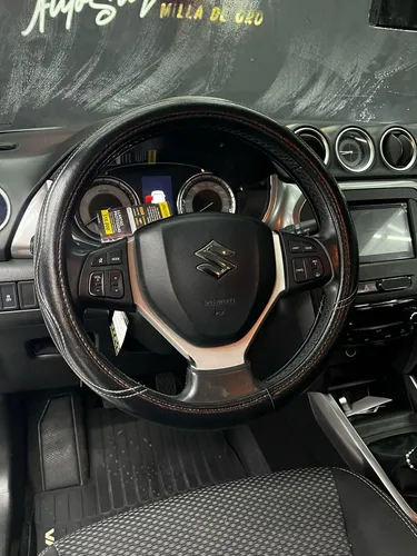 Suzuki Vitara 1.6 Live