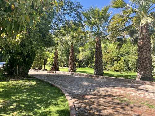 Casa Con Parque Y Piscina Calera De Tango