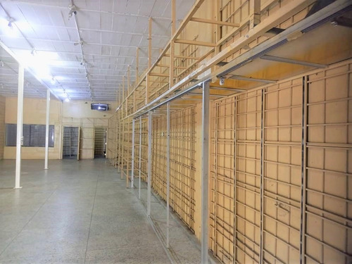 Local Comercial En Venta, Calle Ramírez, San Félix