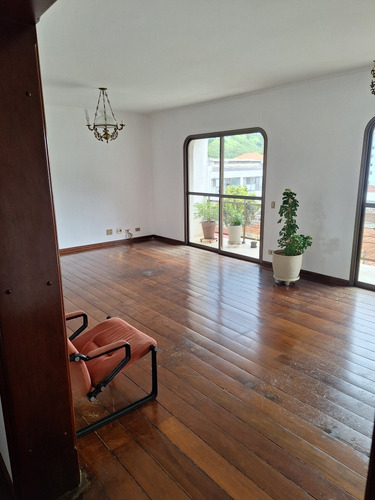 Apartamento 3 Quartos (1 Suíte)3 Banheiros, Sala 2 Ambientes