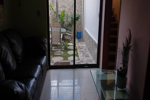 Imagen 9 de 11 de Rp Asein1598 Alquila Confortable Casa De 2 Niveles Y Amoblada En La Urb. Villa Alcalá En San Diego